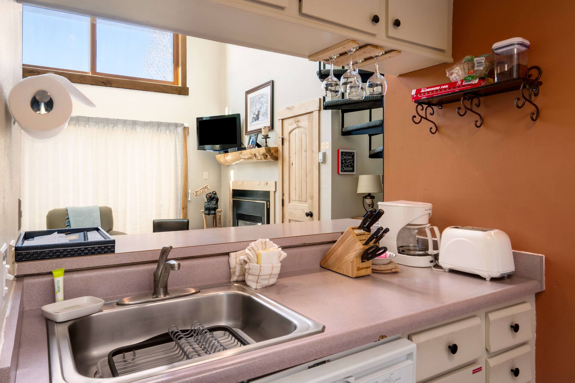 Fantastic Studio-Loft - Close to Slopes, Sleeps 4! — foto 5