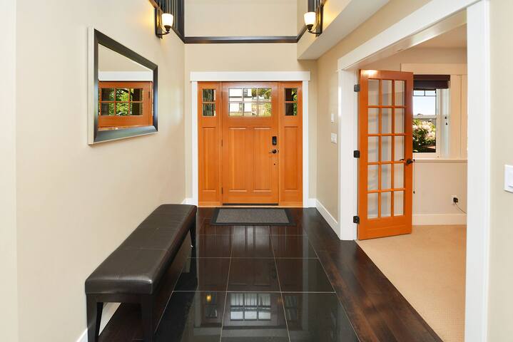 Nature’s Gate Executive Estate gallery image 5