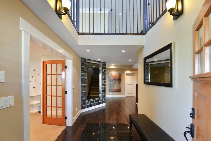 Nature’s Gate Executive Estate gallery image 4