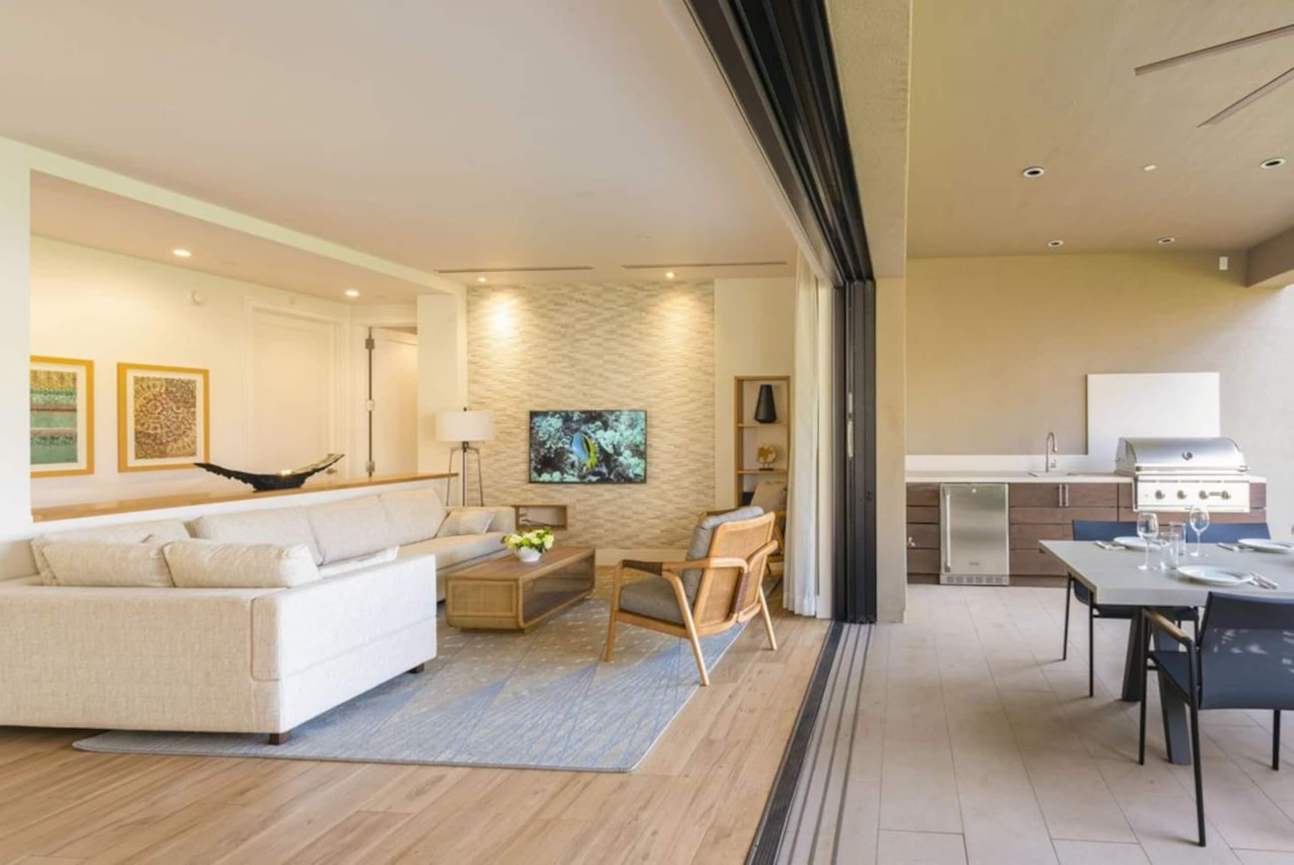 Villa in Lahaina · ★4.92 · 3 bedrooms · 4 beds · 3 baths - Image 11