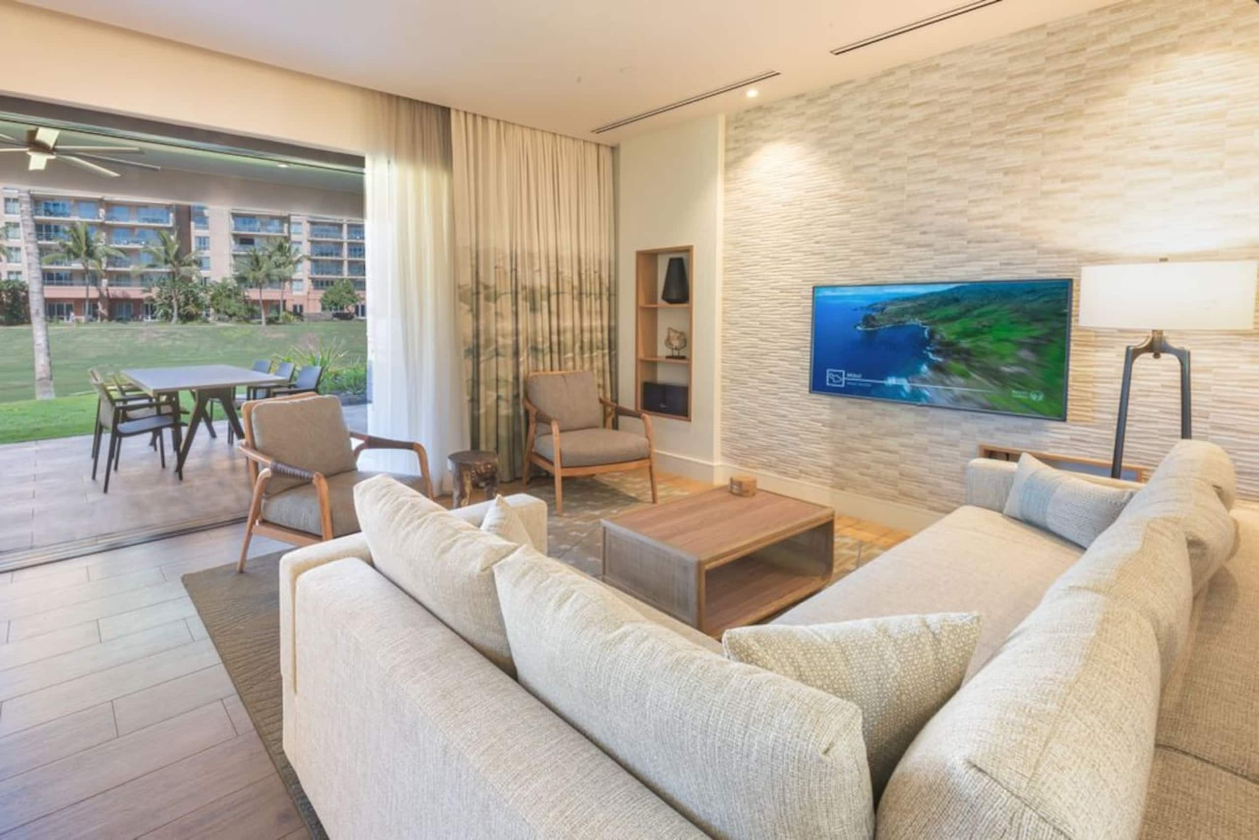 Villa in Lahaina · ★4.92 · 3 bedrooms · 4 beds · 3 baths - Image 8