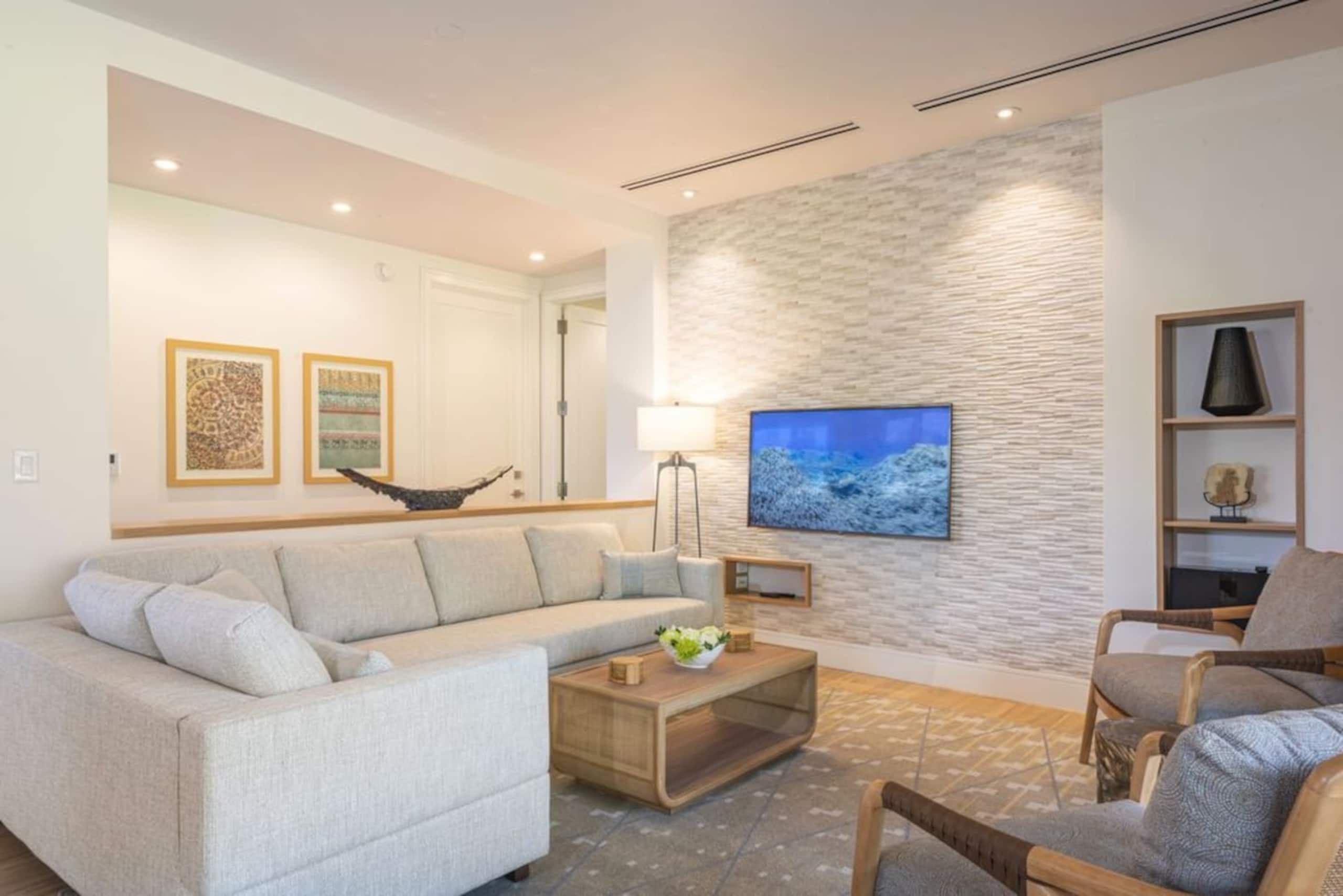 Villa in Lahaina · ★4.92 · 3 bedrooms · 4 beds · 3 baths - Image 9