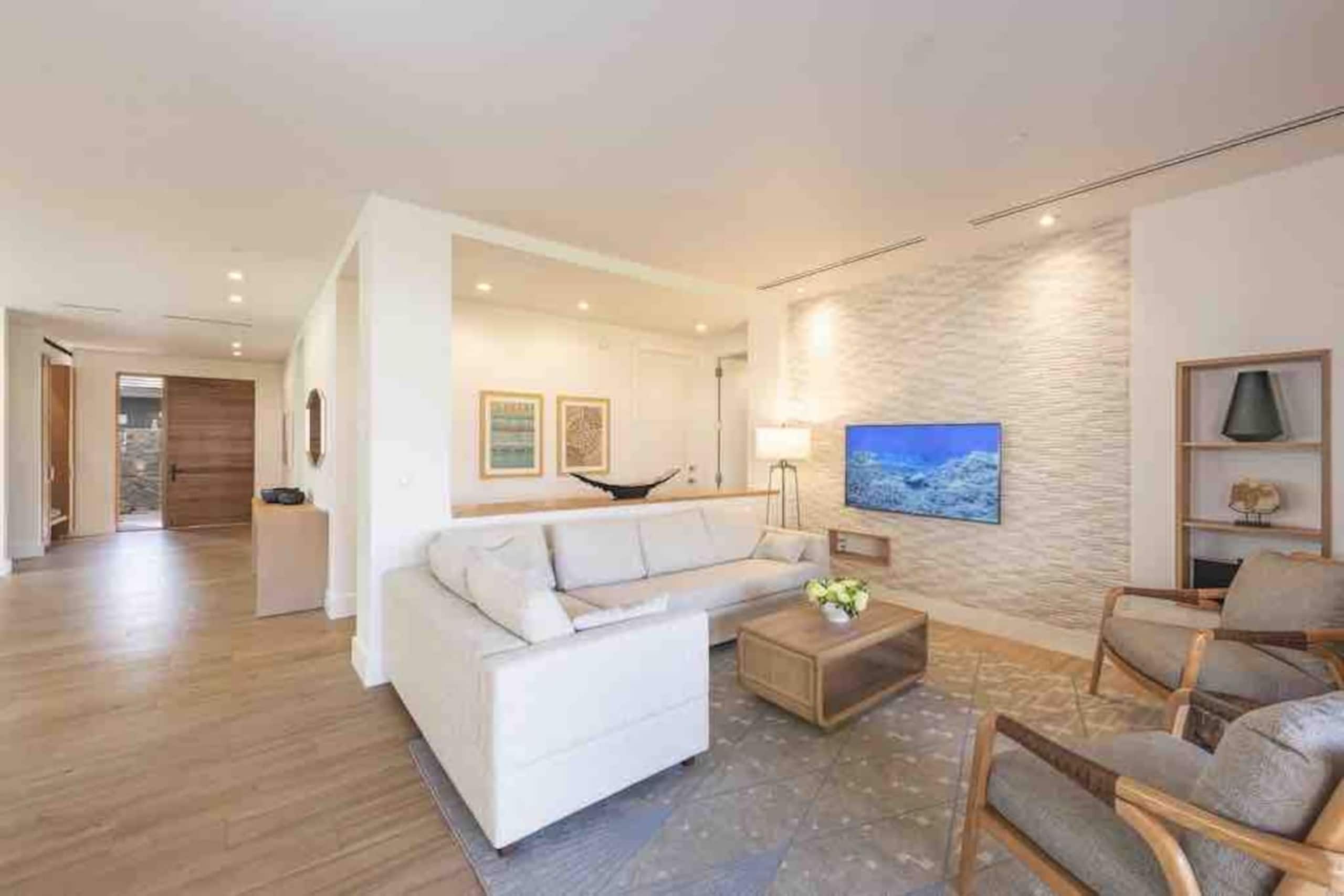 Villa in Lahaina · ★4.92 · 3 bedrooms · 4 beds · 3 baths - Image 10