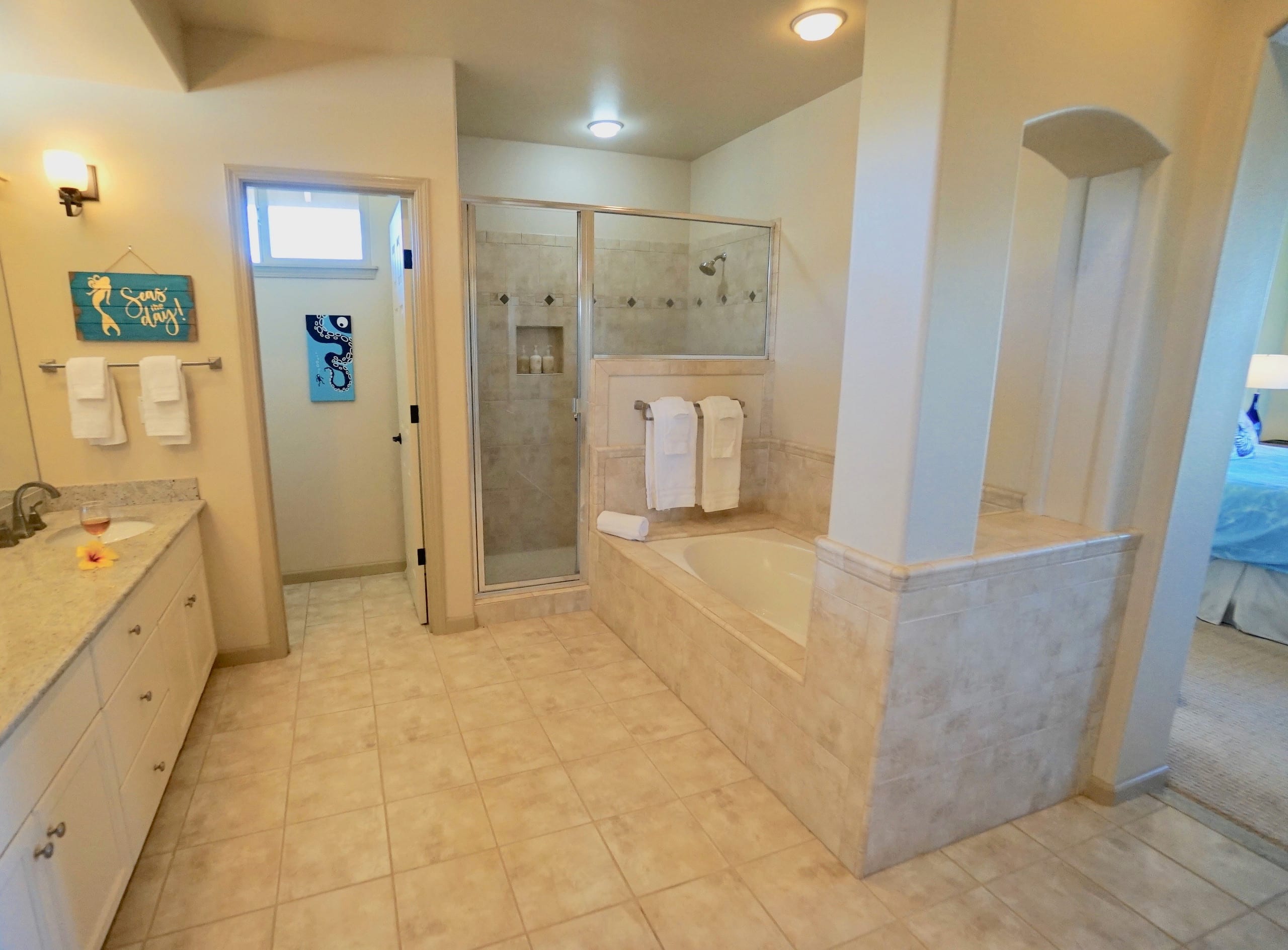Condo in Waimea · ★4.92 · 2 bedrooms · 2 beds · 2 baths - Image 13