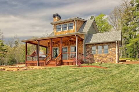 Cozy Cottage in the Foothills of Blue Ridge Mtns.