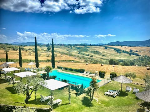 With large garden terrace and panoramic view