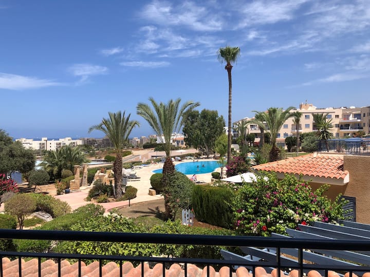 King's Palace: Stylish 2br Apt. Amazing Sea Views - Paphos
