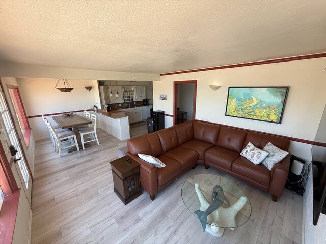 Catalina Two Bedroom View Home gallery image 2