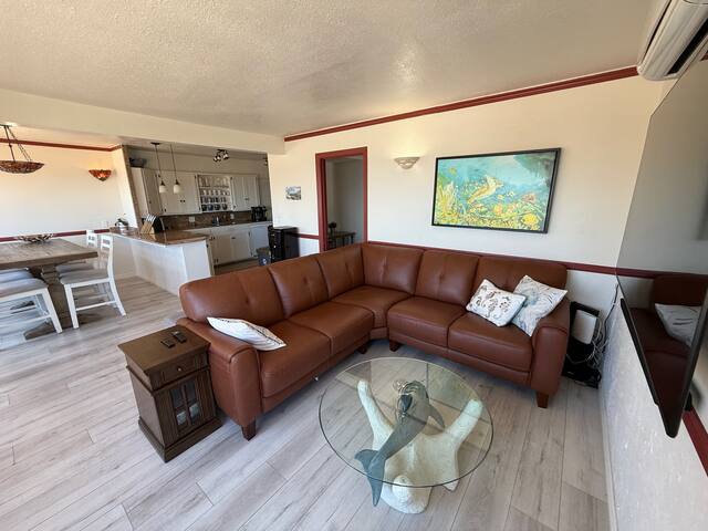 Catalina Two Bedroom View Home gallery image 5