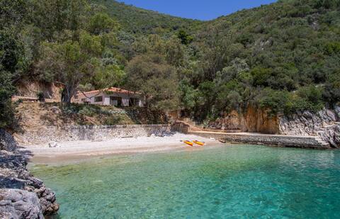 Villa Trianda a true gem just 27 steps from the