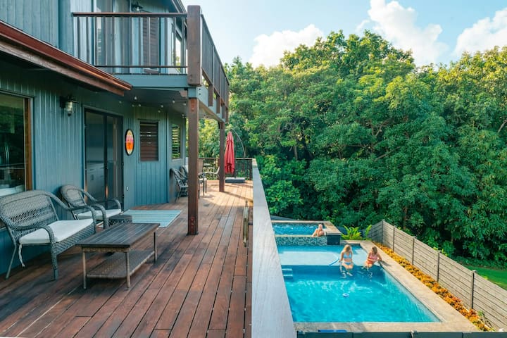 Modern 3BR Oceanview | Private Pool | Hot Tub