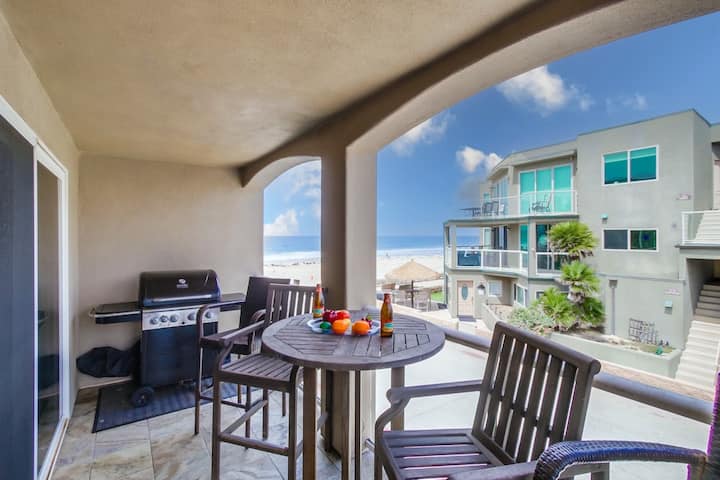 On The Ocean * Hot Tub * 5 Outdoor Spaces - San Diego, CA