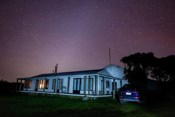 Pt Hesse Luxury Coastal Homestead gallery image 5