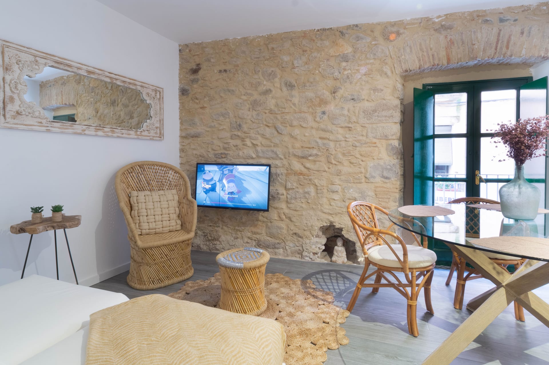 BHomesCostaBrava, Terra apartment