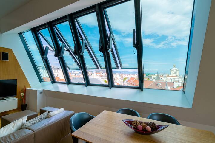 Vienna Residence, City Hall – Parliament #6420 gallery image 4