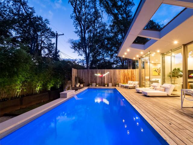 Architectural Luxury Home + Pool & Deck – Matisse!