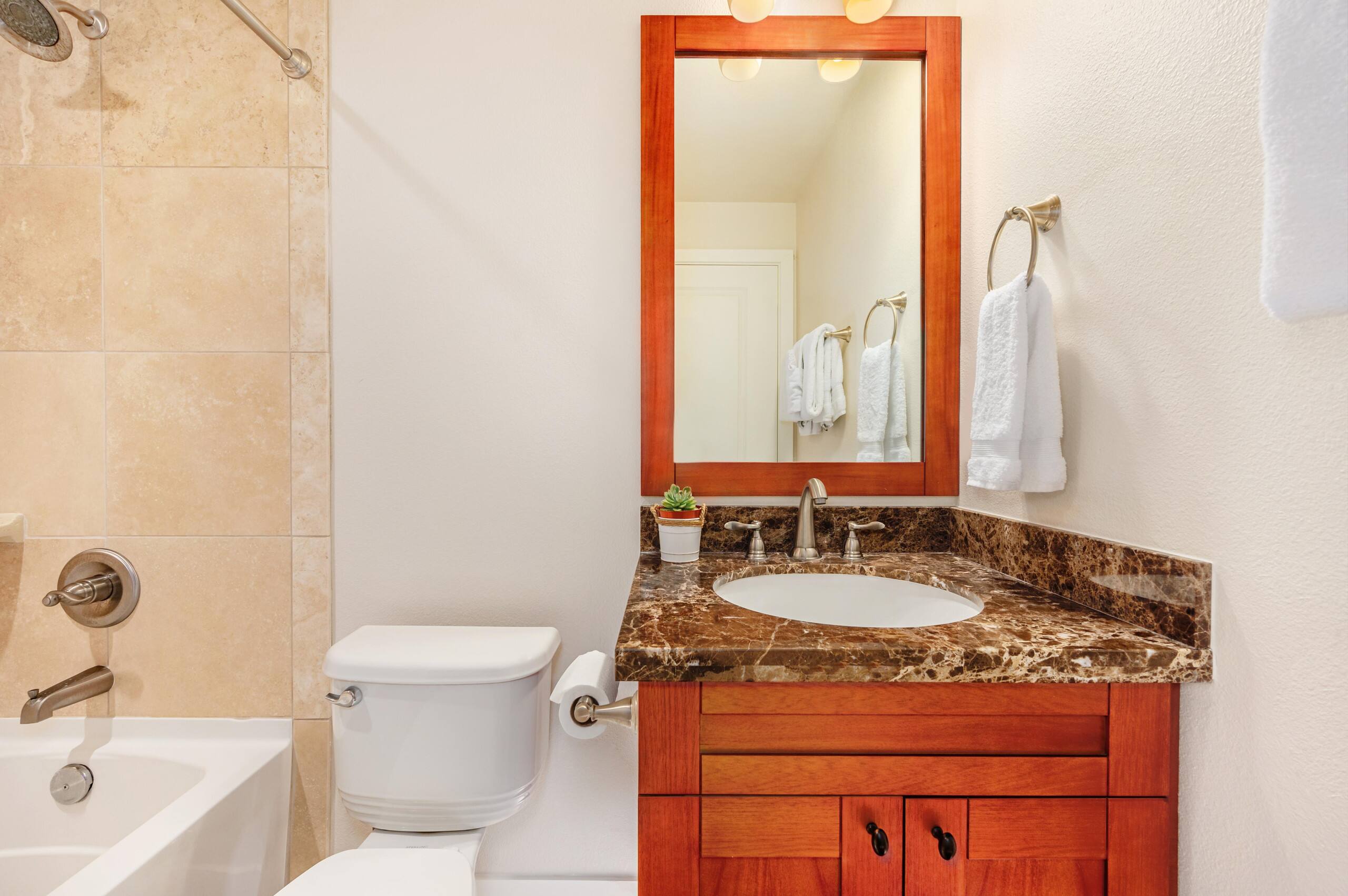 Condo in Koloa · ★4.77 · 2 bedrooms · 4 beds · 2.5 baths - Image 18