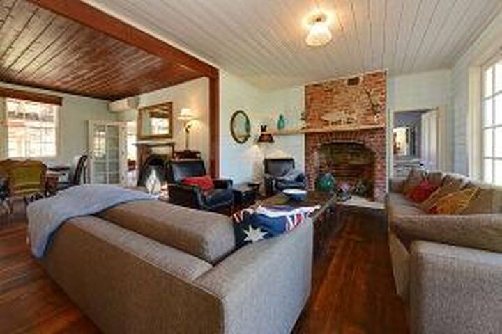 Ventnor Guest House – Captivating past dating 1871 gallery image 2