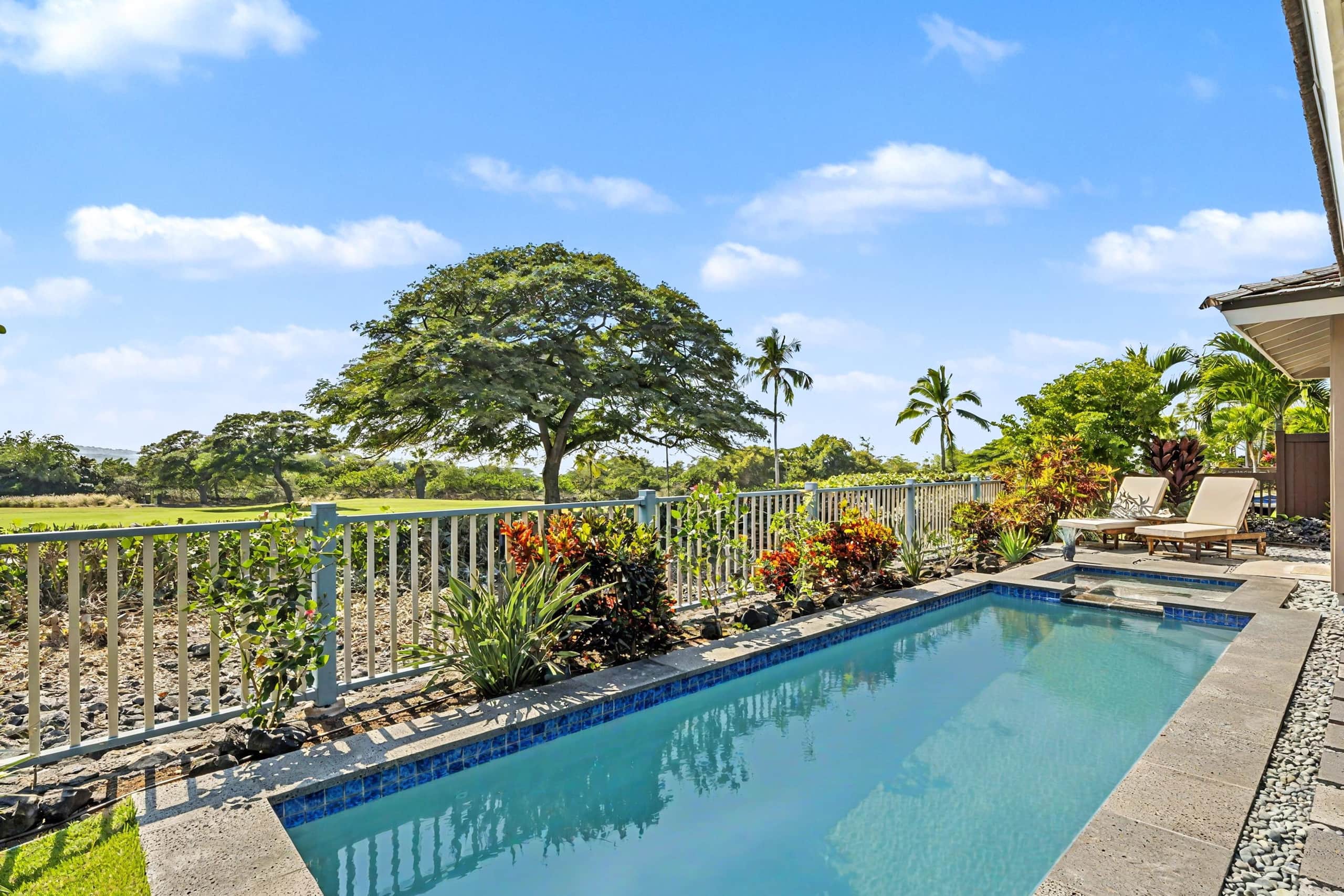 Home in Kailua-Kona · ★4.87 · 3 bedrooms · 3 beds · 2.5 baths - Image 13
