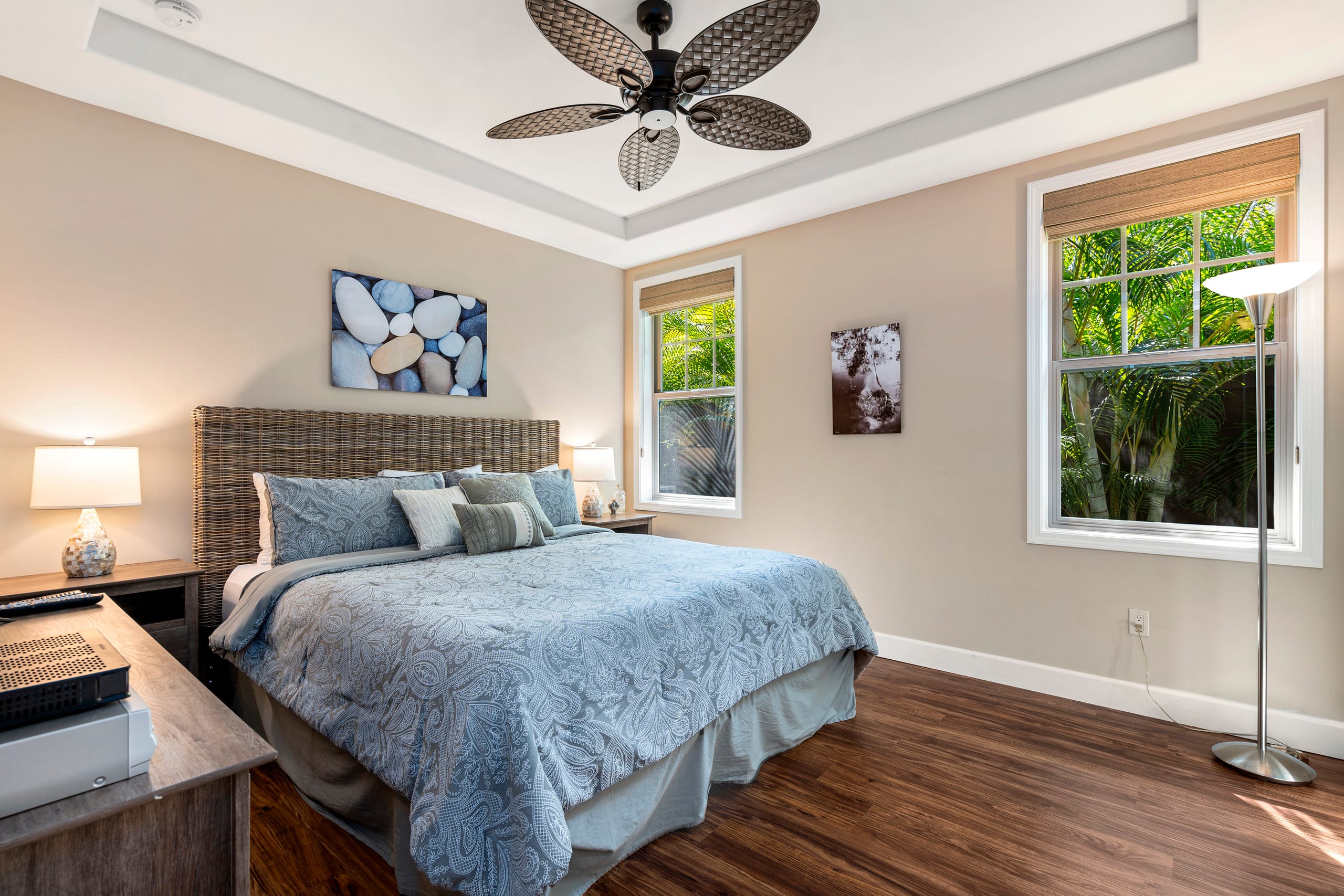 Home in Kailua-Kona · ★4.87 · 3 bedrooms · 3 beds · 2.5 baths - Image 6