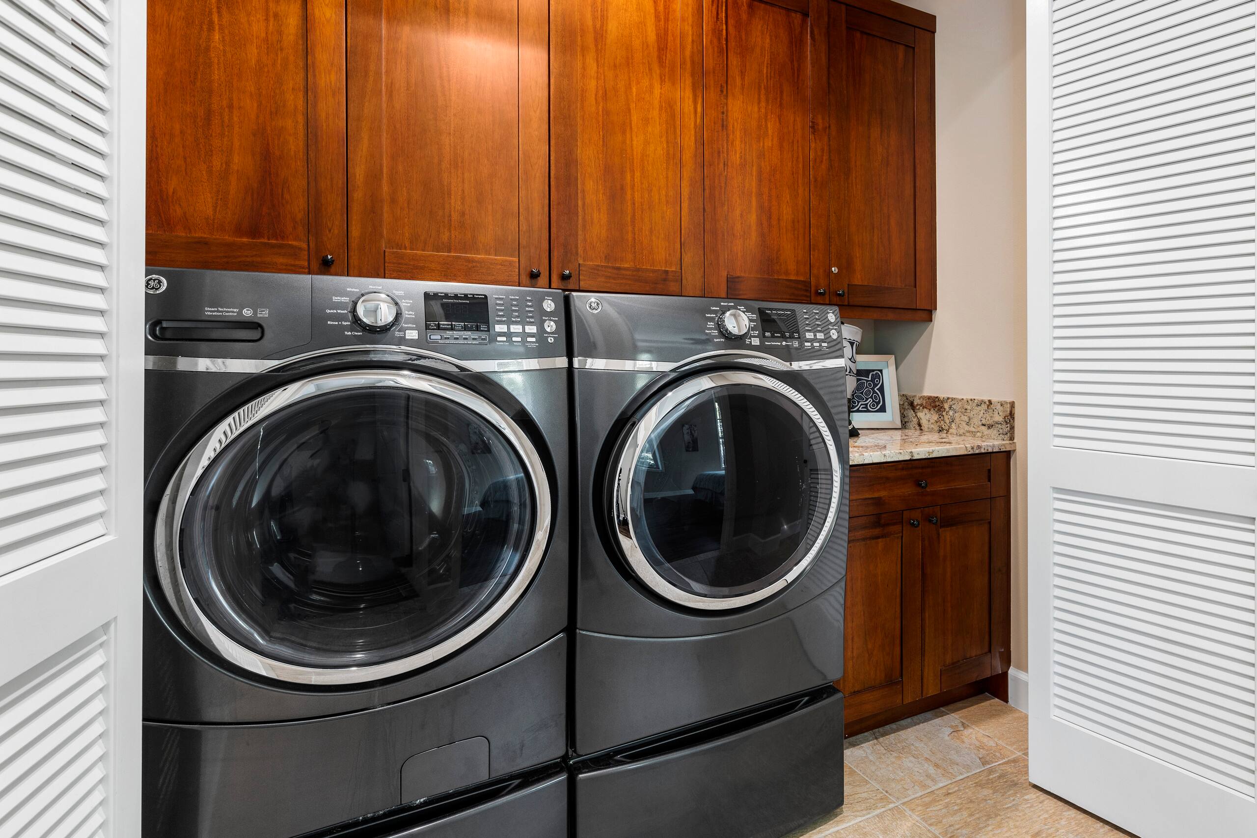 Home in Kailua-Kona · ★4.87 · 3 bedrooms · 3 beds · 2.5 baths - Image 30