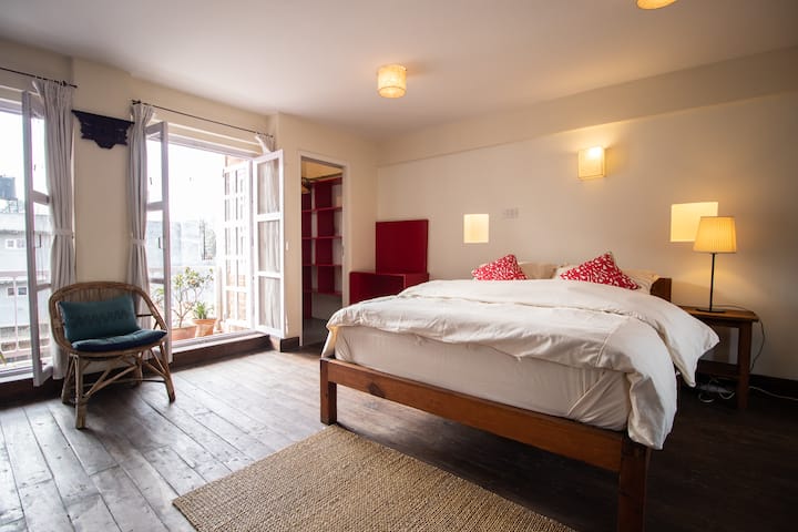 Брачен кревет (широк 150-179 см 