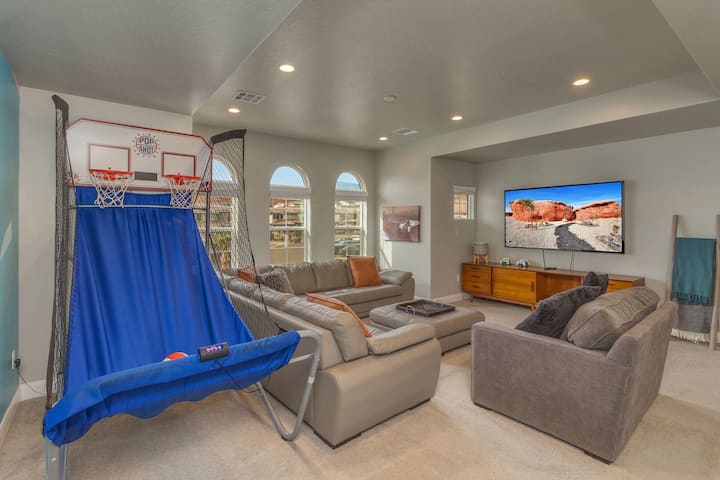 2224 This Is The Place, Ping Pong, Xbox, Slp 11 - Utah