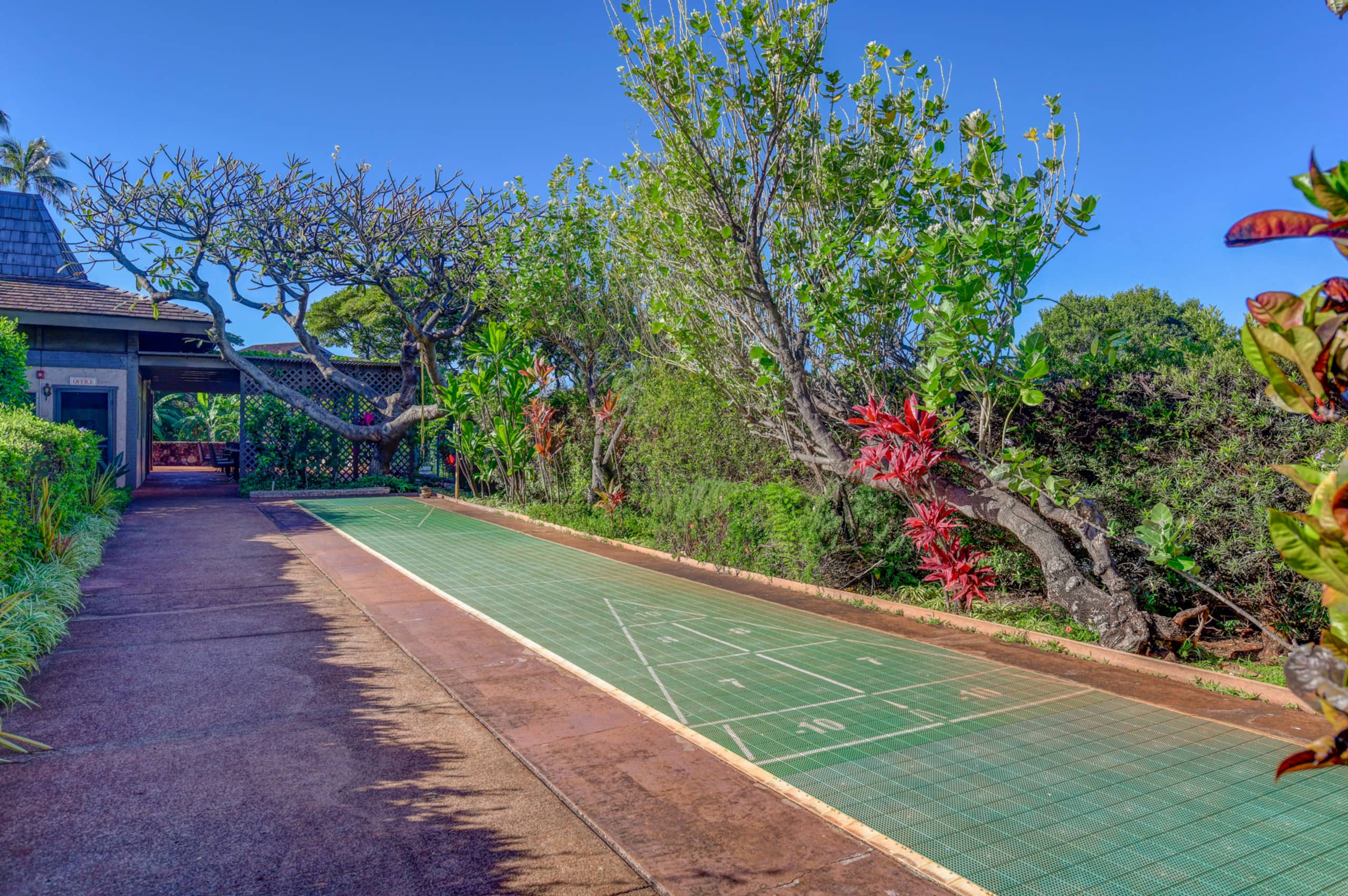 Villa in Lahaina · ★4.46 · 3 bedrooms · 4 beds · 3 shared baths - Image 27