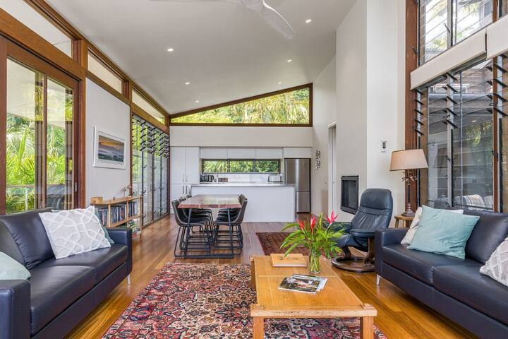 East Coast Escapes | Above The Pass gallery image 5