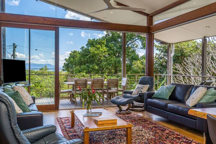 East Coast Escapes | Above The Pass gallery image 3