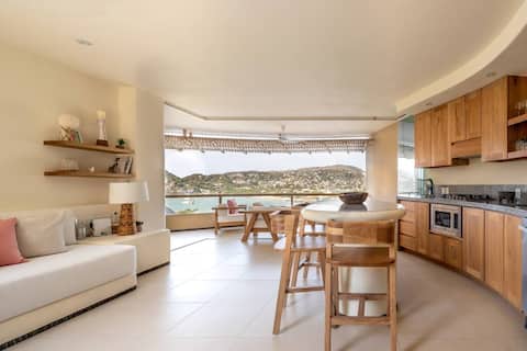 Top performing Airbnb: Villas KauKan 202 Curated Luxury w/ Panoramic View in Zihuatanejo