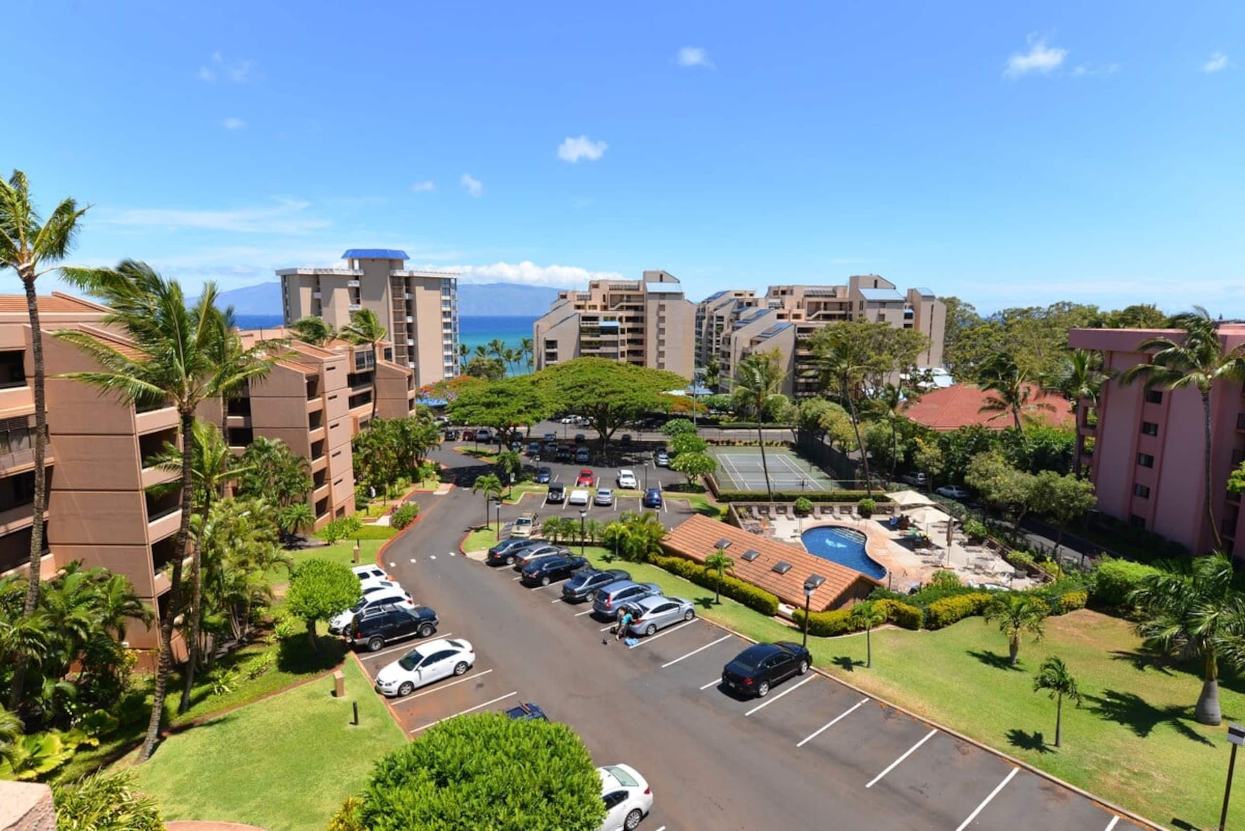 Condo in Lahaina · ★4.15 · 1 bedroom · 2 beds · 1 bath - Image 25
