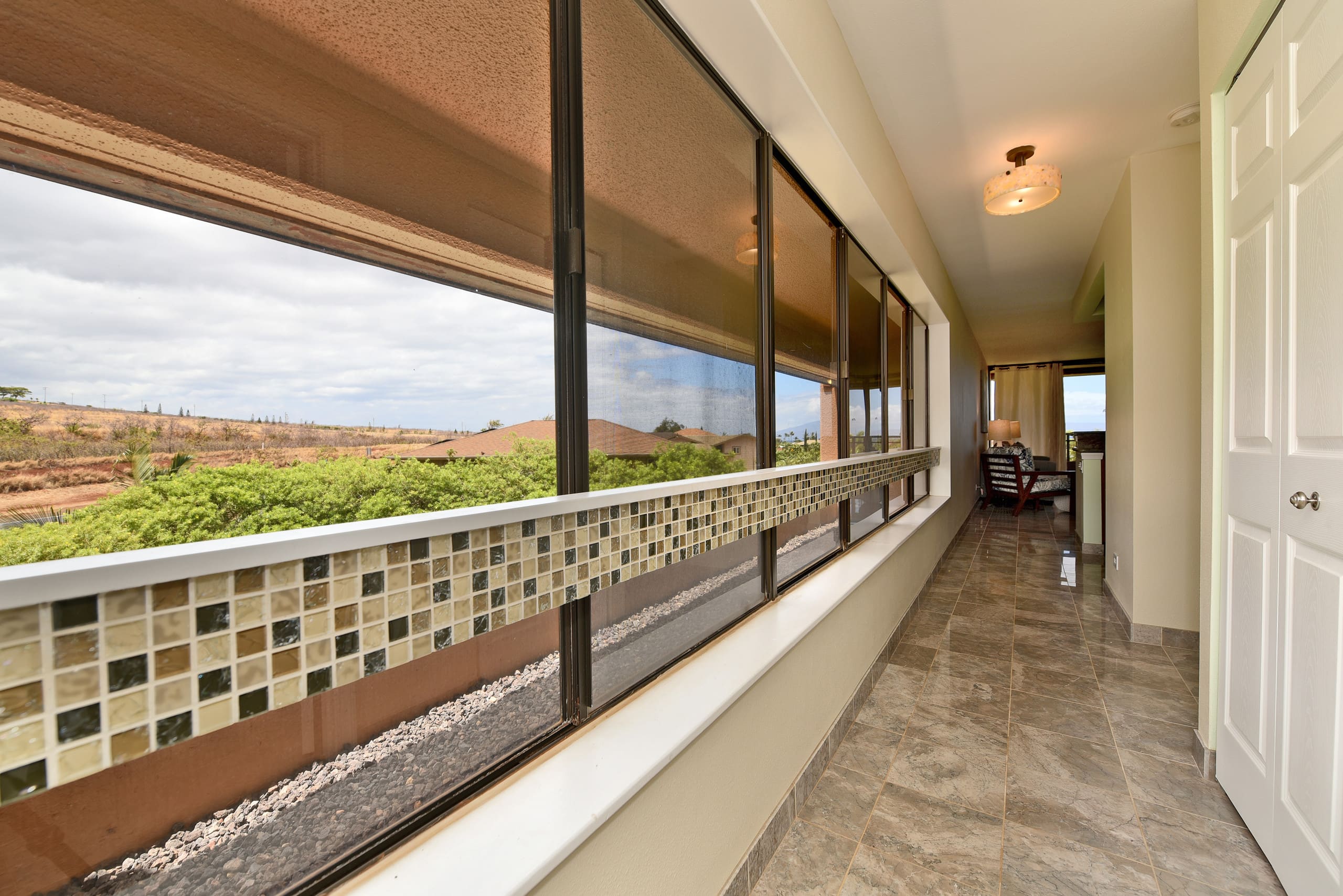 Condo in Lahaina · ★4.15 · 1 bedroom · 2 beds · 1 bath - Image 5