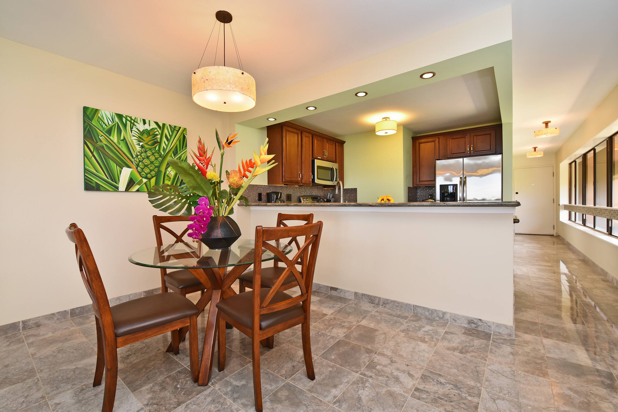 Condo in Lahaina · ★4.15 · 1 bedroom · 2 beds · 1 bath - Image 10