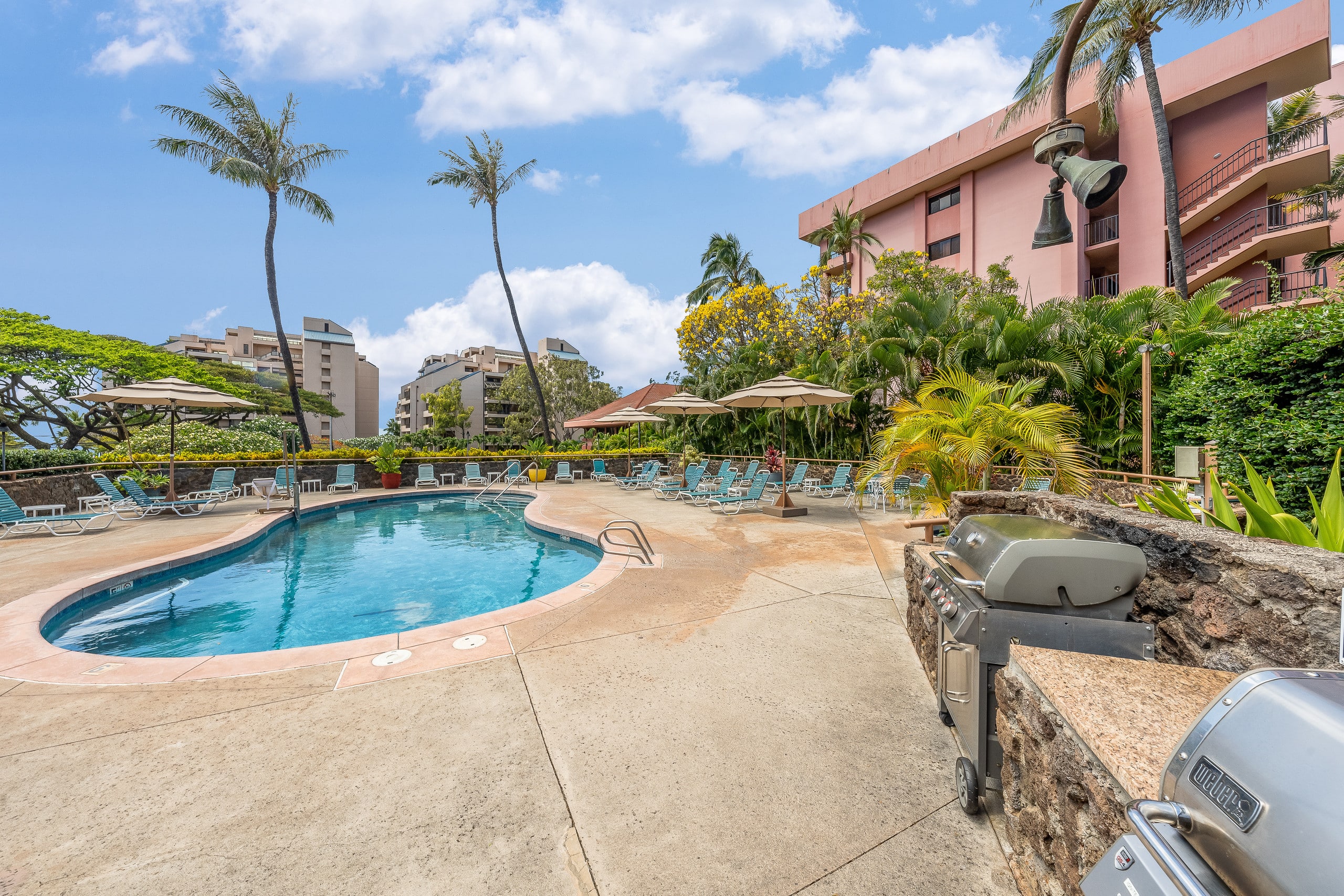 Condo in Lahaina · ★4.15 · 1 bedroom · 2 beds · 1 bath - Image 36