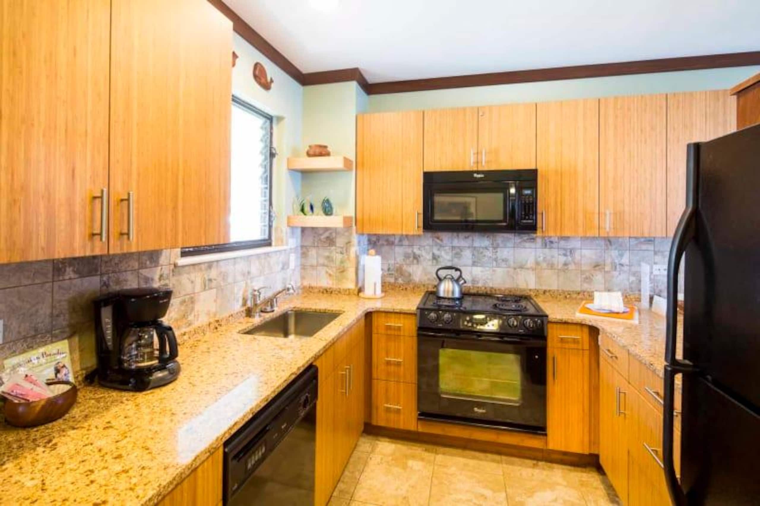 Condo in Poipu · ★4.93 · 2 bedrooms · 3 beds · 2 baths - Image 3