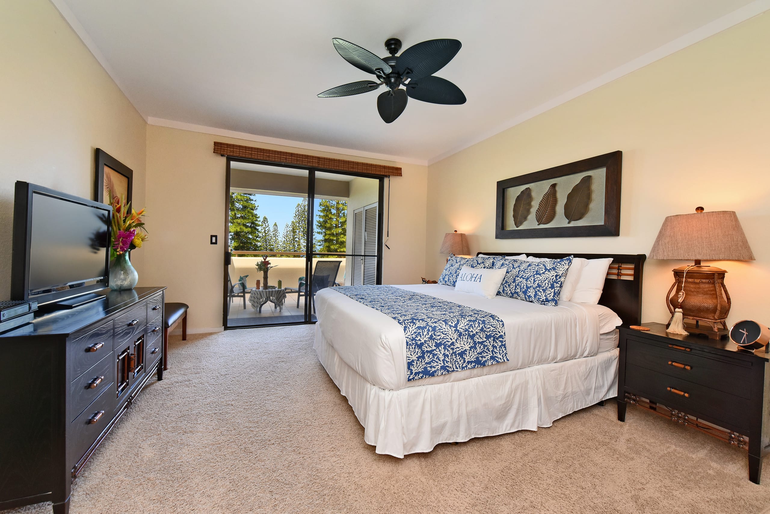 Condo in Lahaina · ★4.89 · 1 bedroom · 1 bed · 2 baths - Image 8