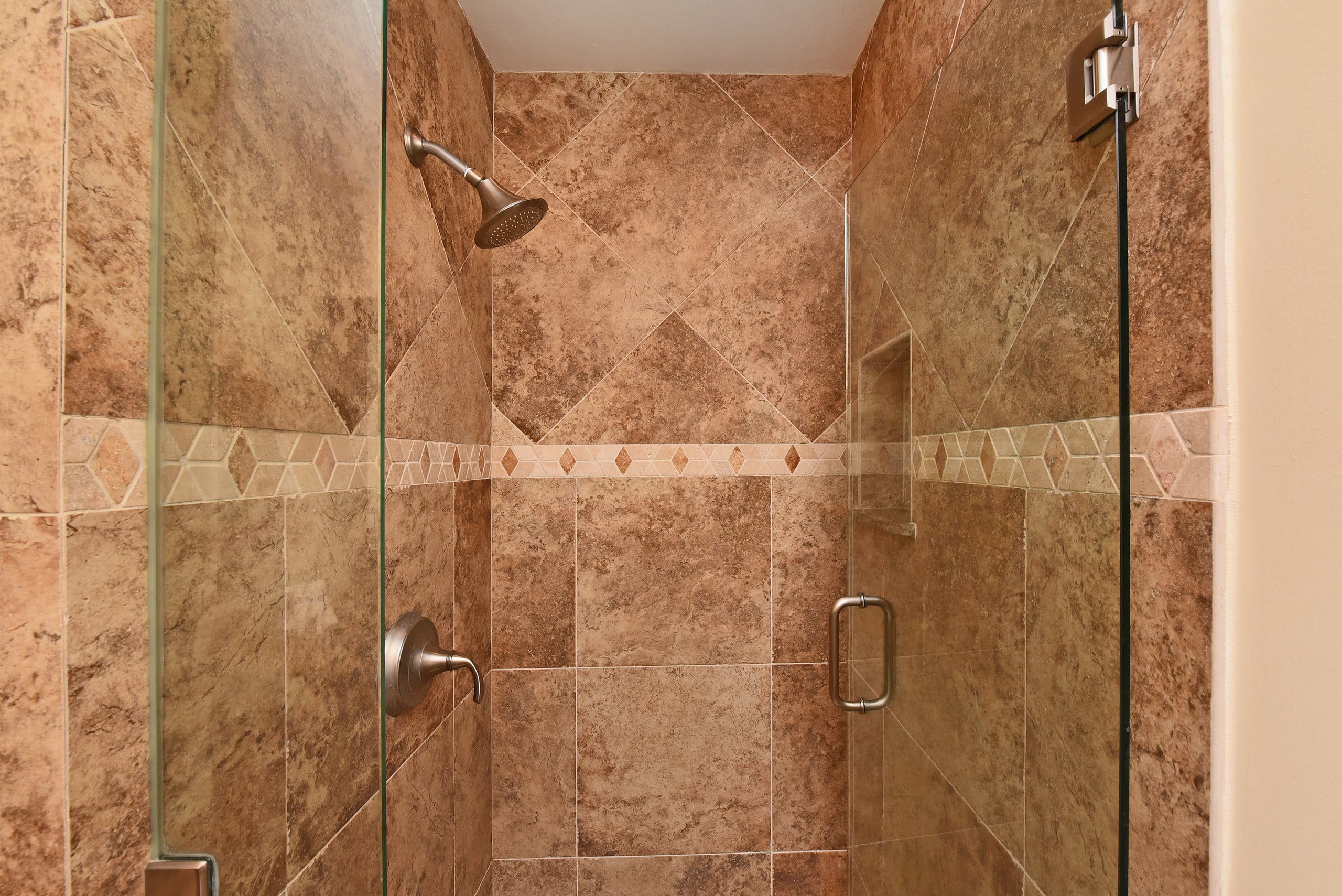 Condo in Lahaina · ★4.89 · 1 bedroom · 1 bed · 2 baths - Image 17