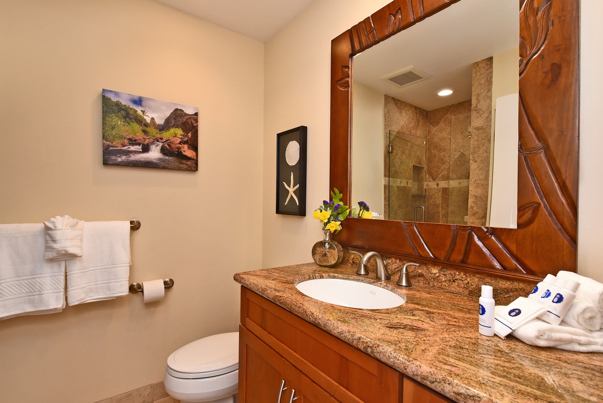 Condo in Lahaina · ★4.89 · 1 bedroom · 1 bed · 2 baths - Image 16
