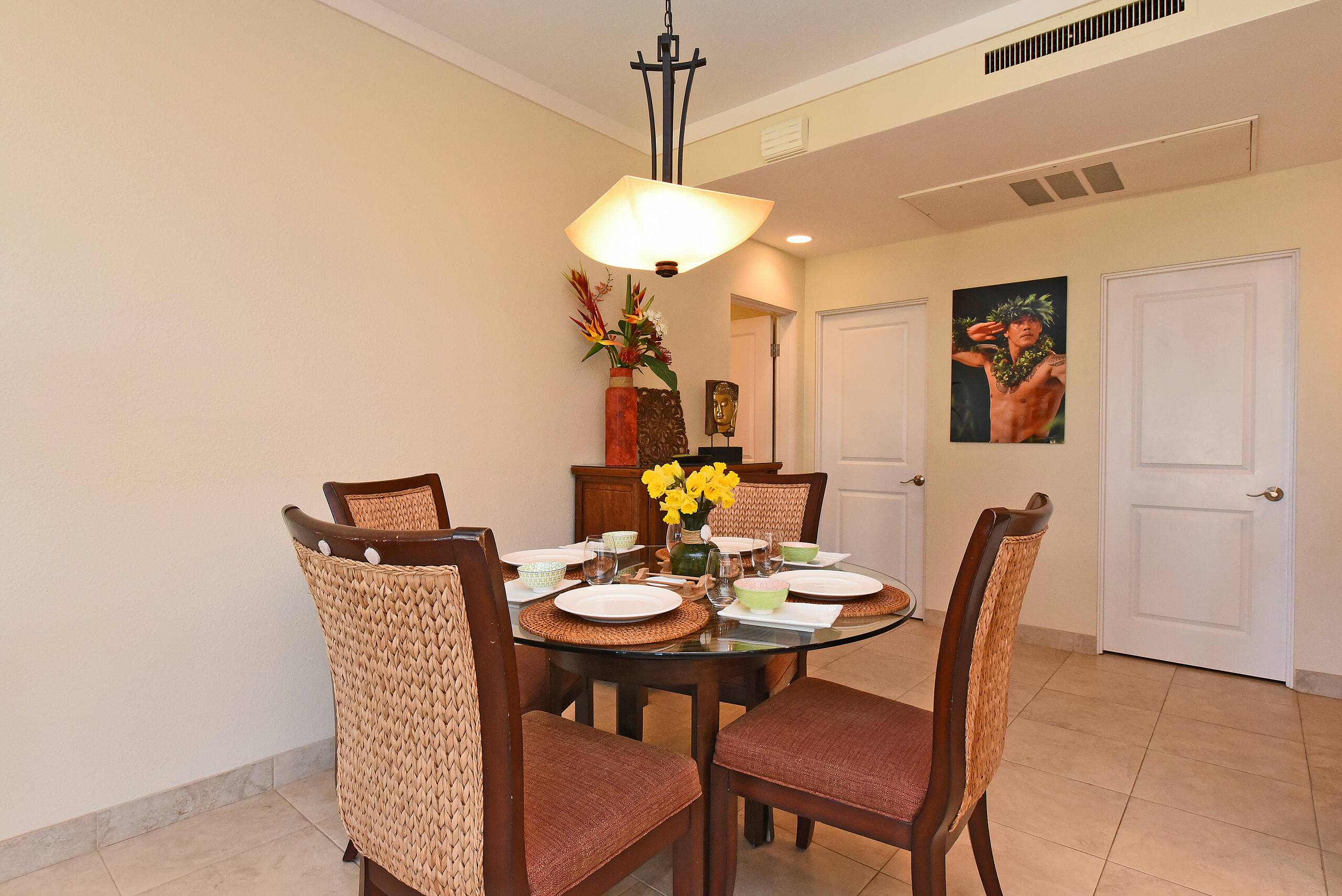 Condo in Lahaina · ★4.89 · 1 bedroom · 1 bed · 2 baths - Image 6