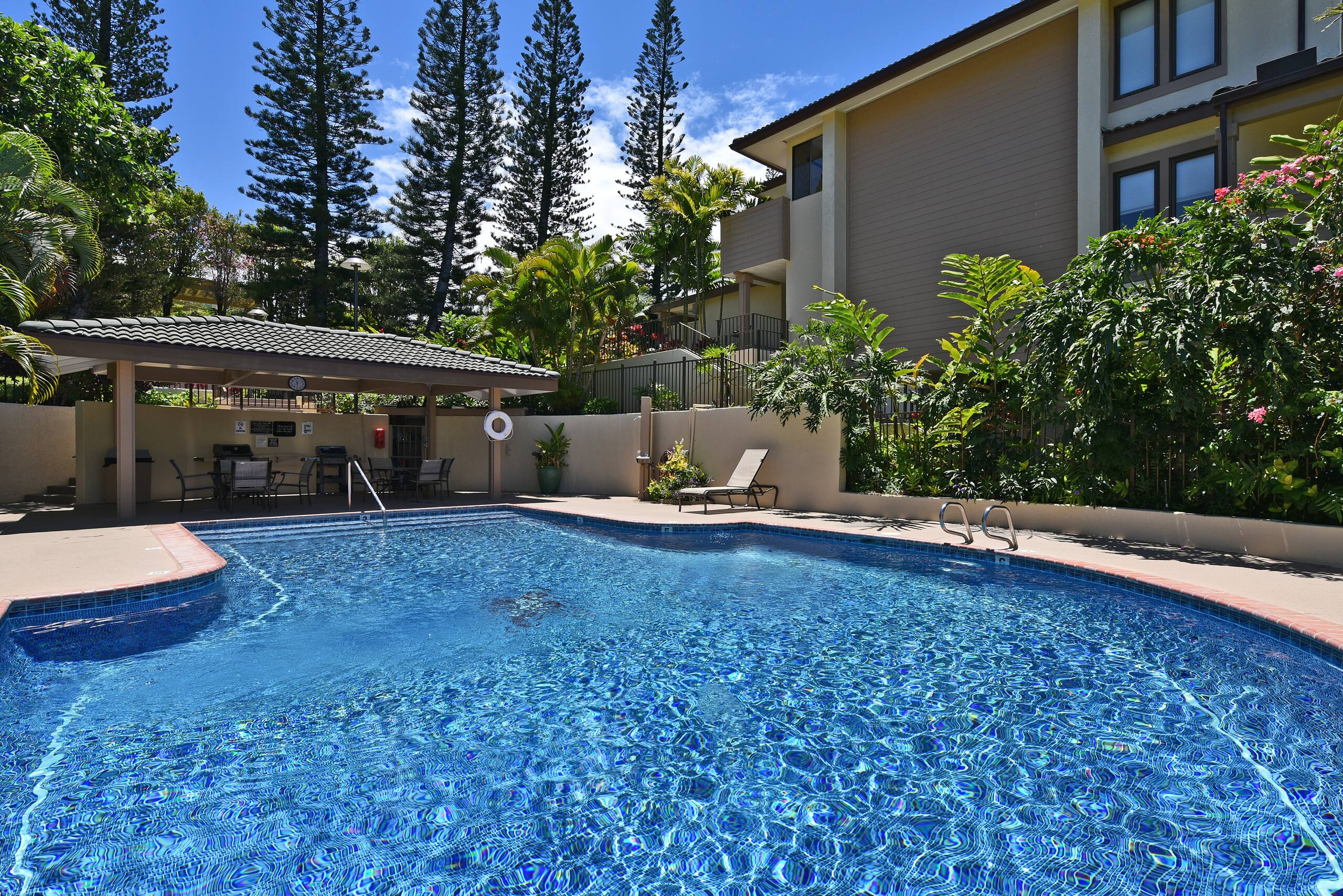 Condo in Lahaina · ★4.89 · 1 bedroom · 1 bed · 2 baths - Image 28