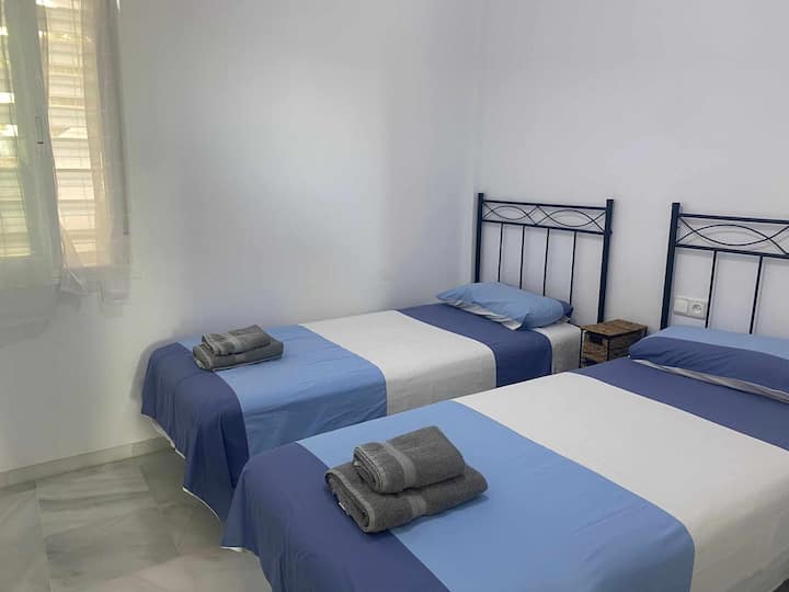 Dhomë gjumi 2