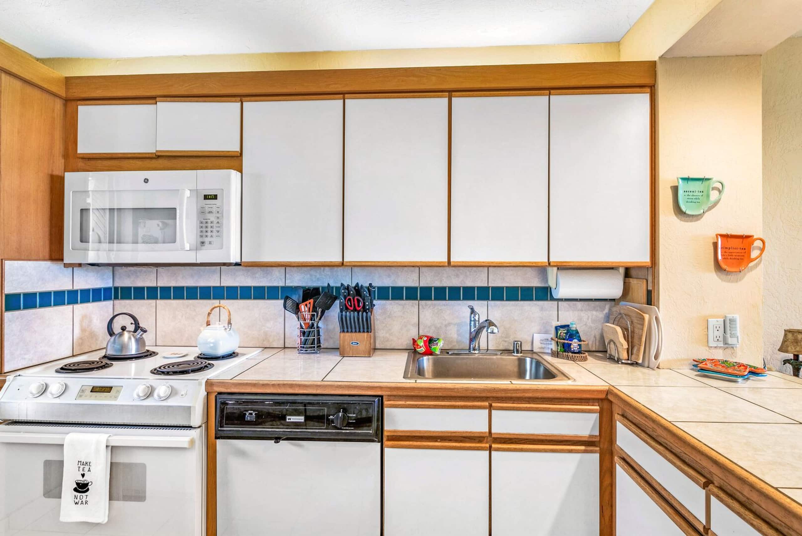 Condo in Kihei · ★4.56 · 2 bedrooms · 2 beds · 2 baths - Image 29