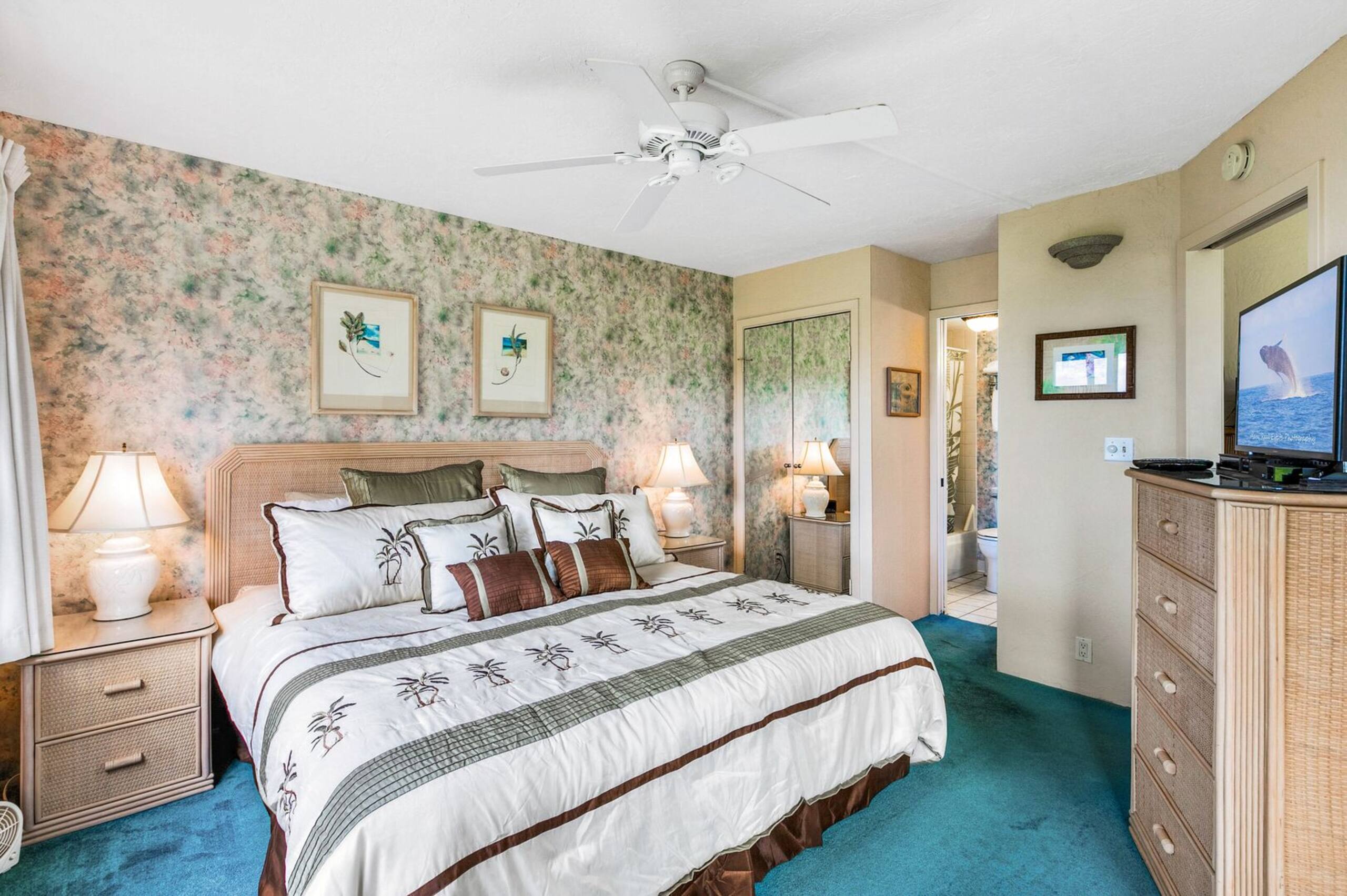 Condo in Kihei · ★4.56 · 2 bedrooms · 2 beds · 2 baths - Image 34