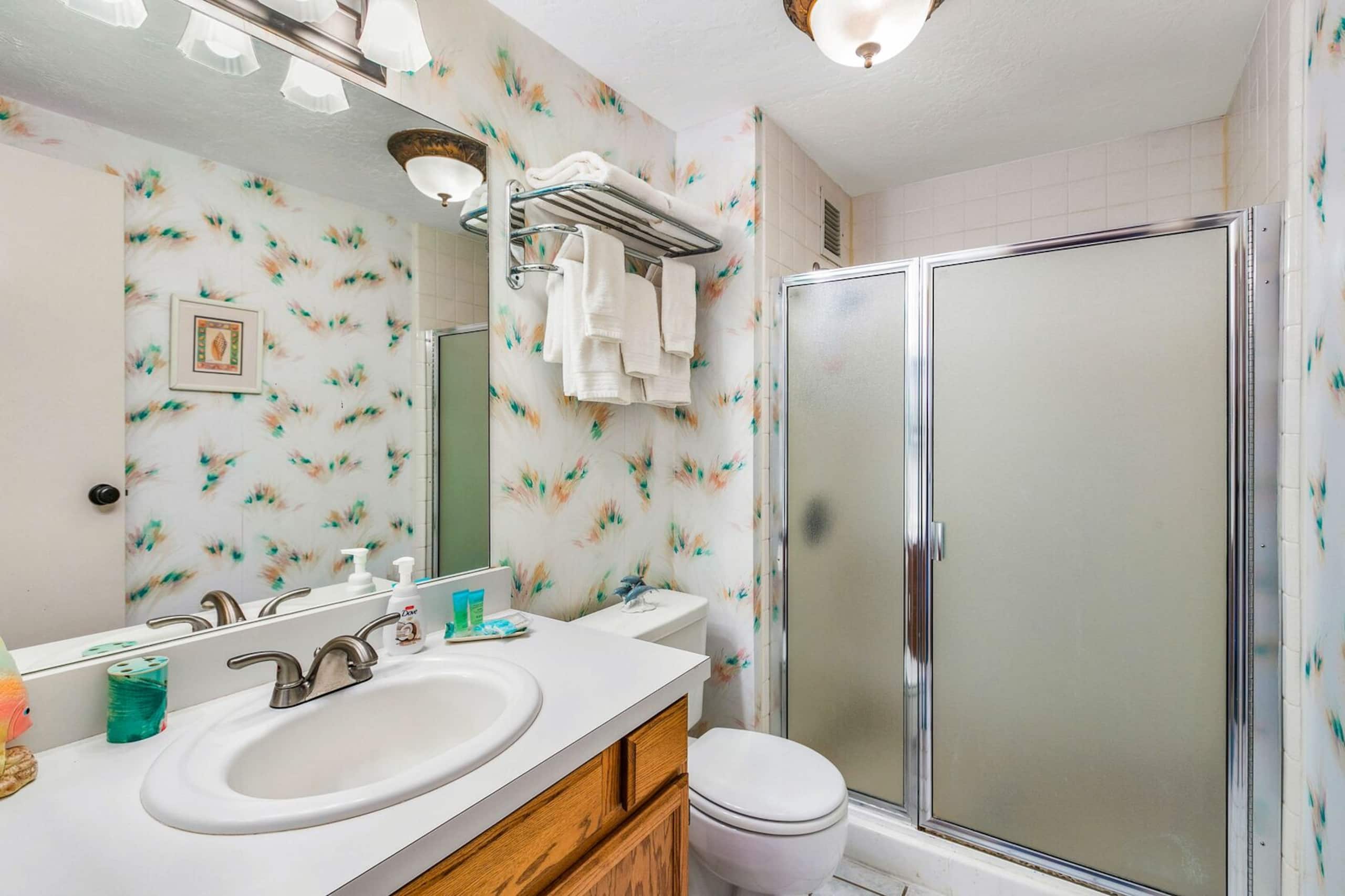 Condo in Kihei · ★4.56 · 2 bedrooms · 2 beds · 2 baths - Image 10