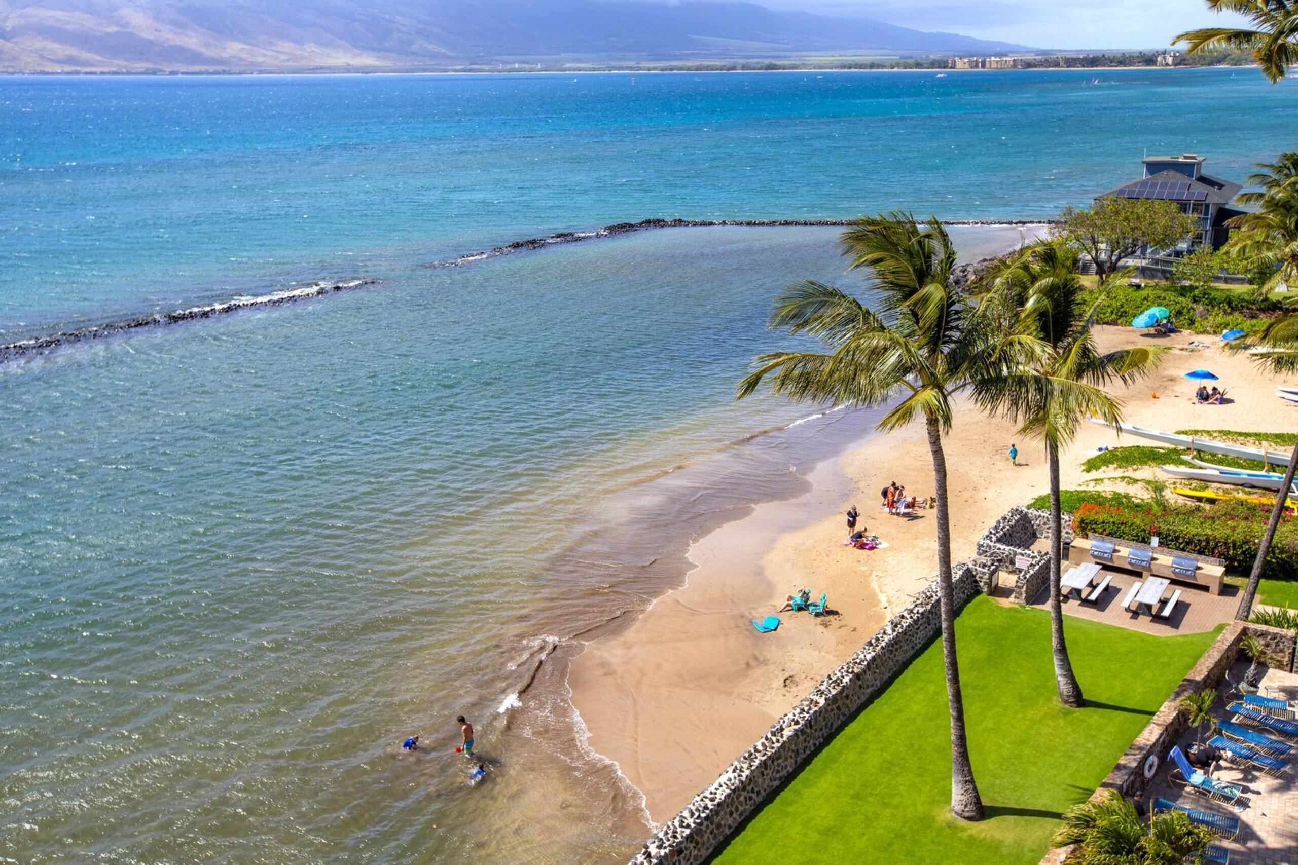 Condo in Kihei · ★4.56 · 2 bedrooms · 2 beds · 2 baths - Image 38