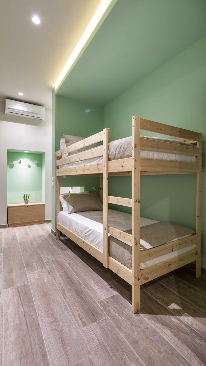 غرفة النوم 2