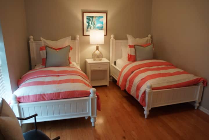 Slaapkamer 4 - 2 eenpersoonsbedden
