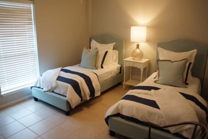 Slaapkamer 6 - 2 eenpersoonsbedden