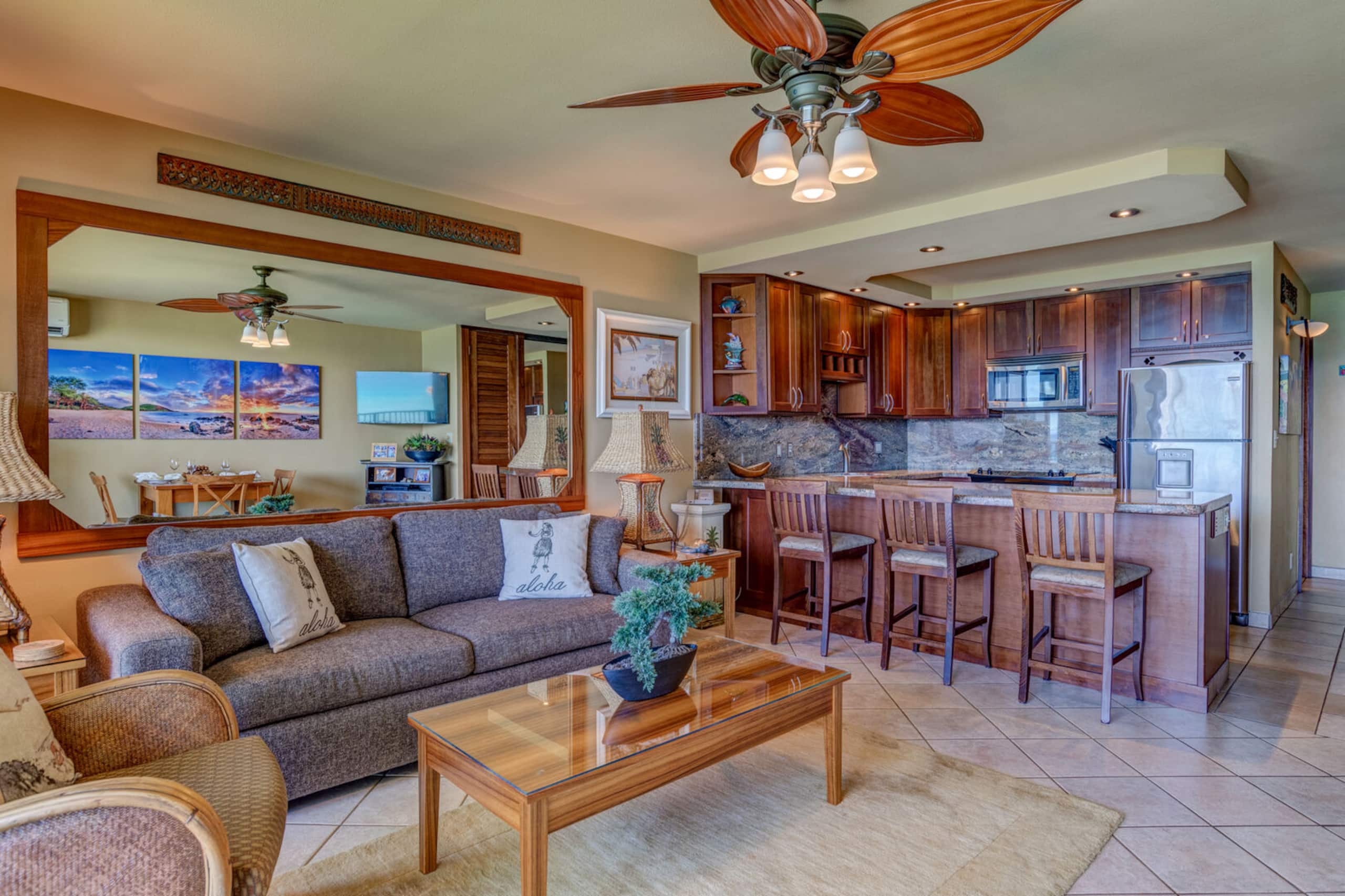 Condo in Lahaina · ★4.79 · 1 bedroom · 2 beds · 1 private bath - Image 11
